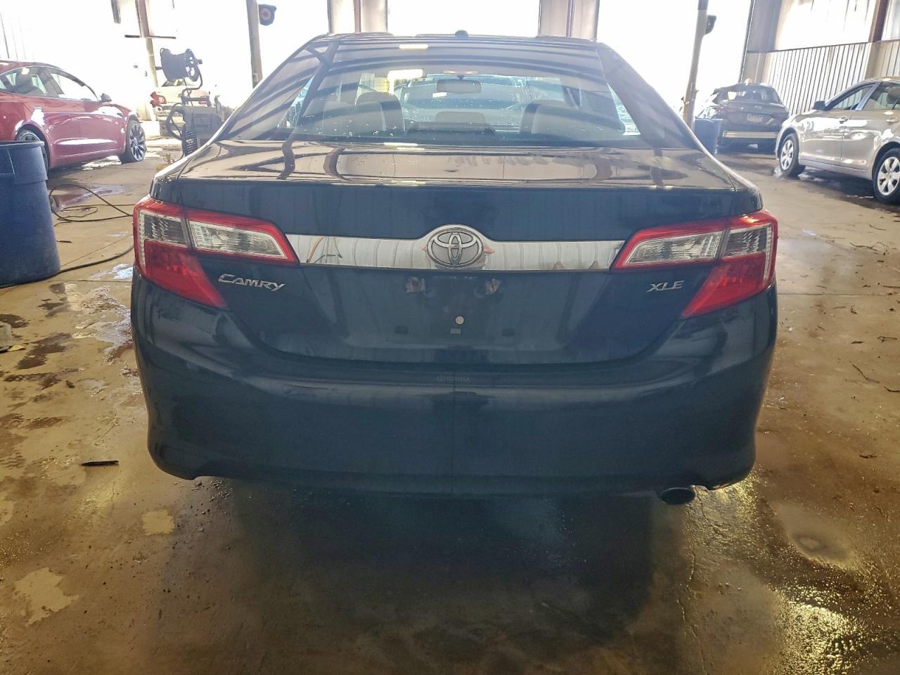 2013 TOYOTA CAMRY L photo 6