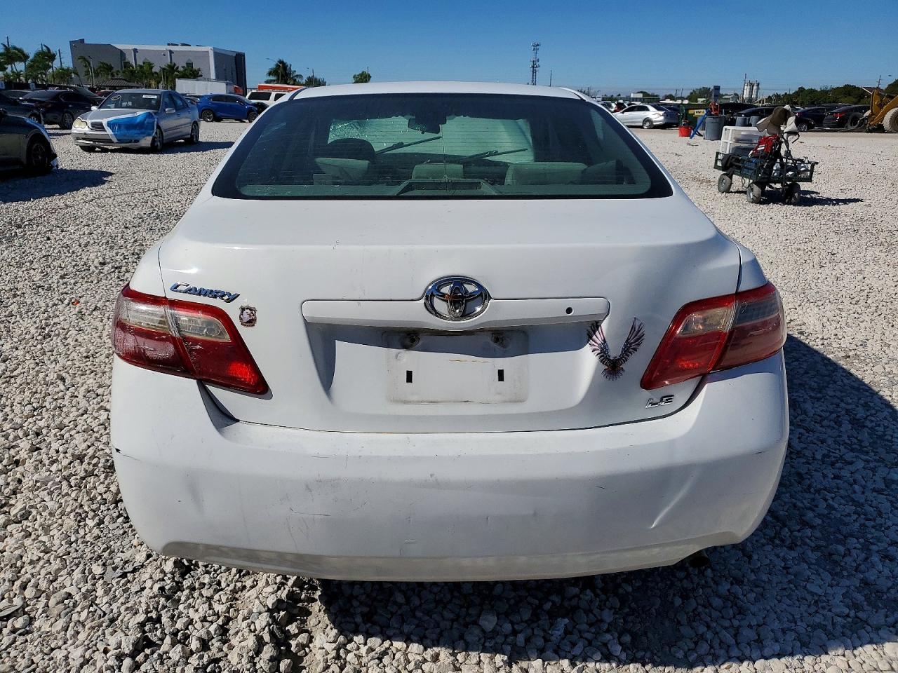 2009 TOYOTA CAMRY BASE photo 6