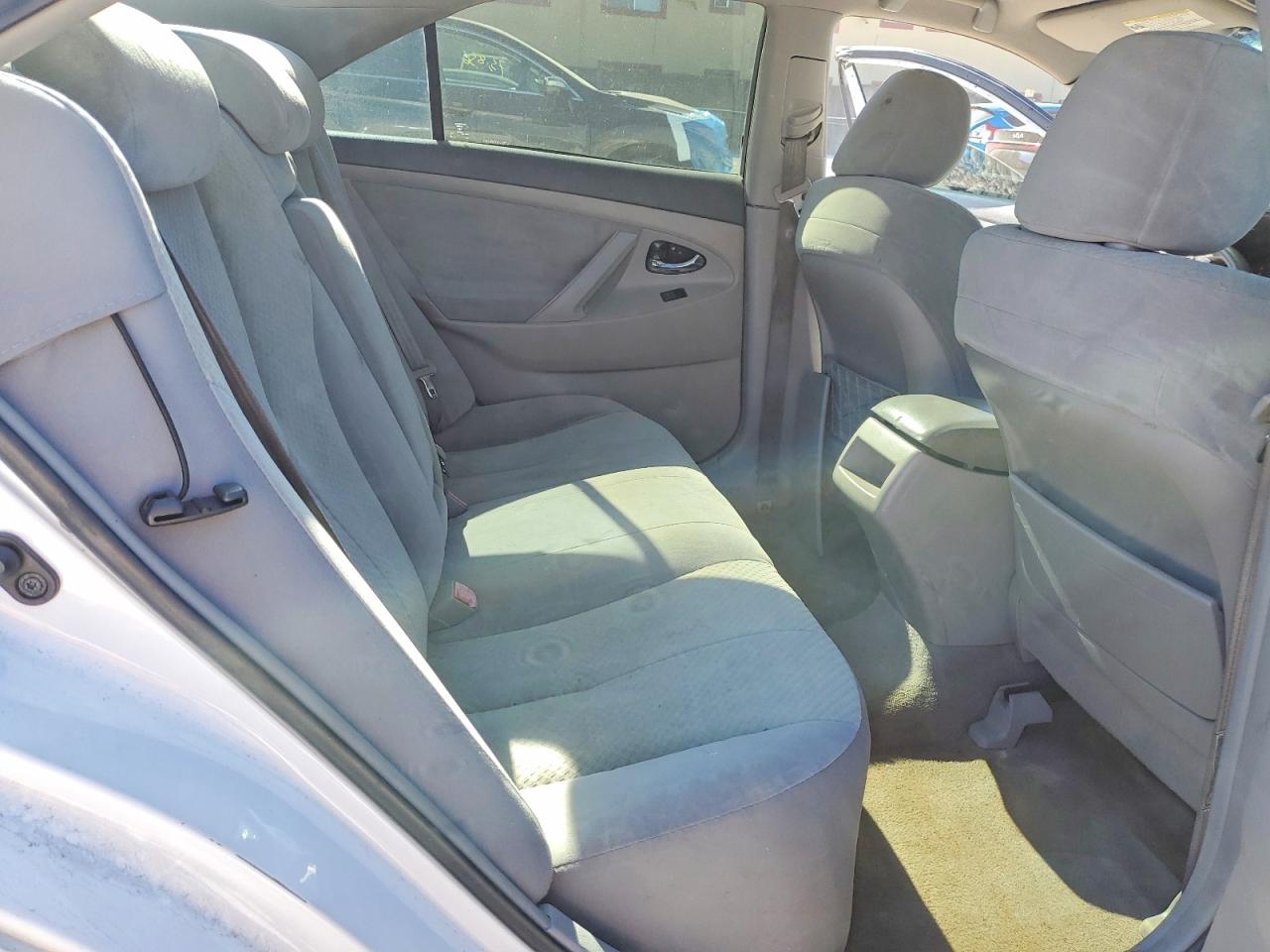 2009 TOYOTA CAMRY BASE photo 10