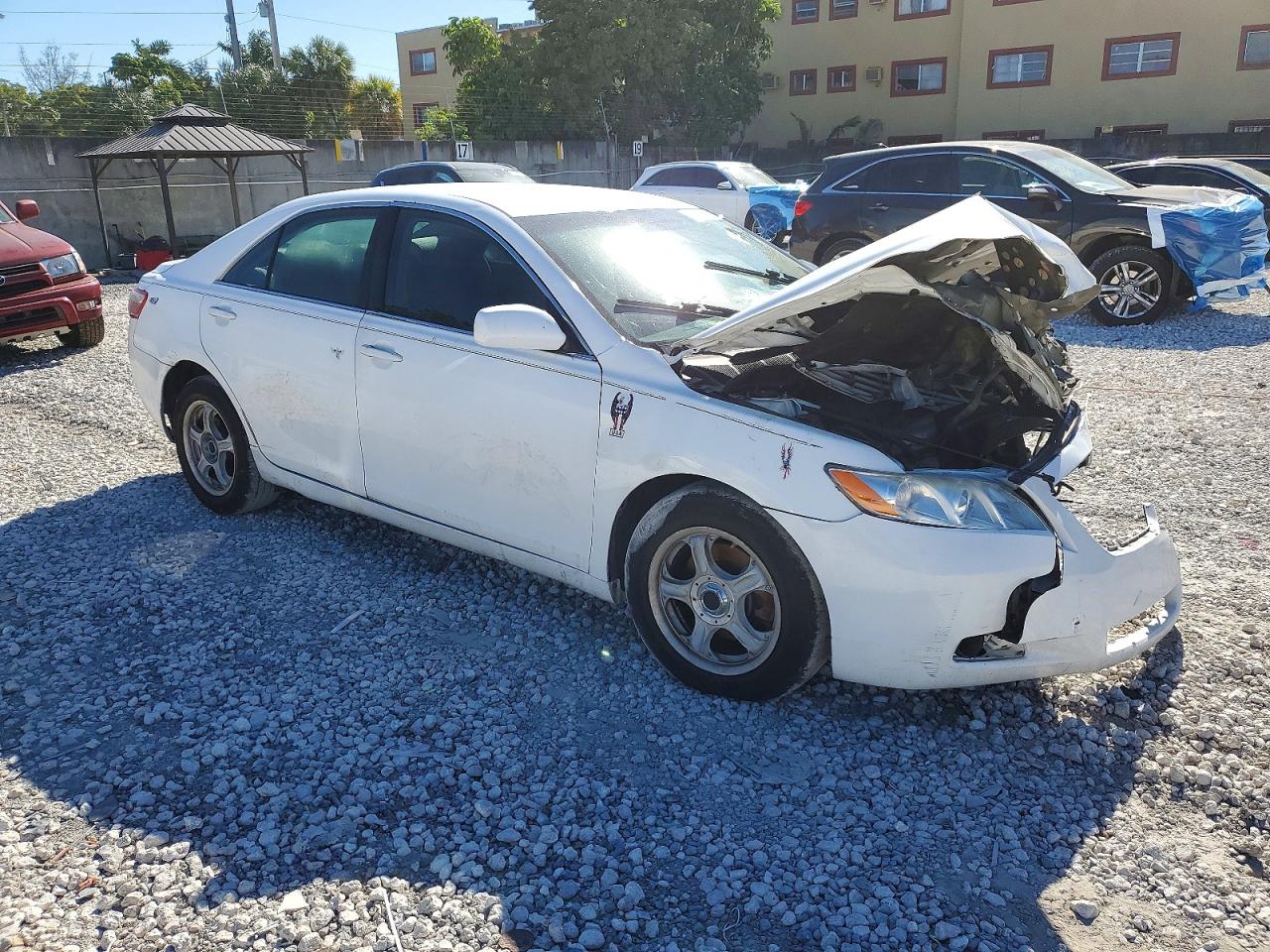 2009 TOYOTA CAMRY BASE photo 4