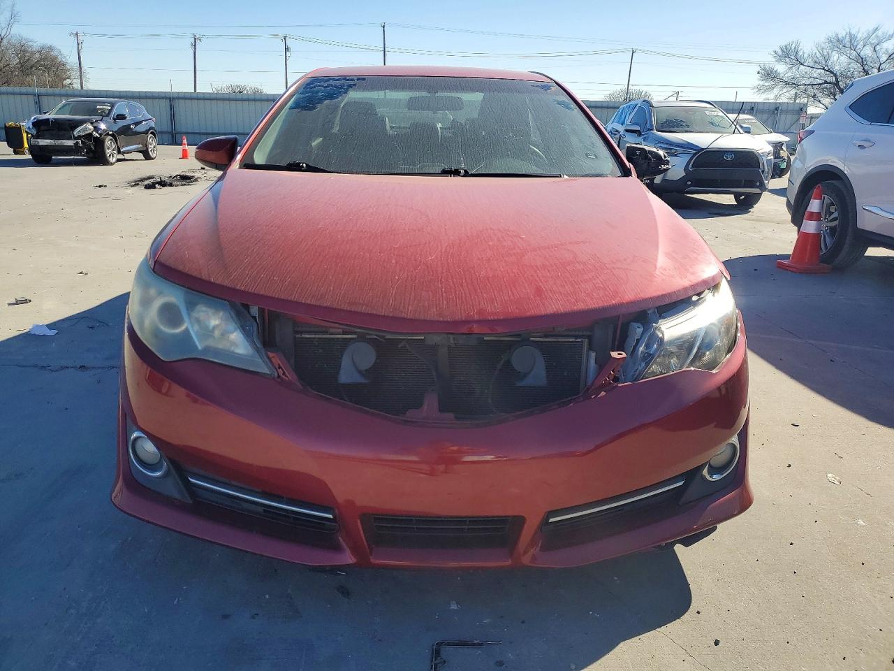 2012 TOYOTA CAMRY BASE photo 5