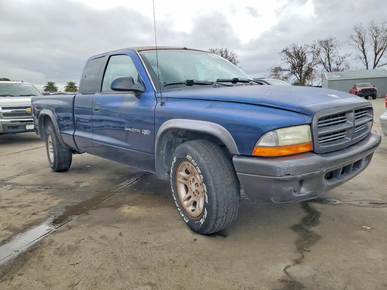 2002 DODGE DAKOTA BASE photo 4