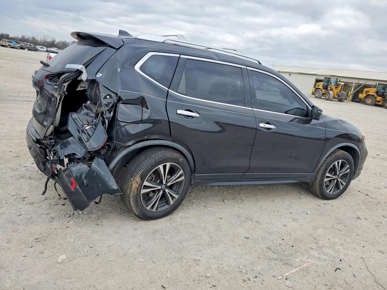 2020 NISSAN ROGUE S photo 3