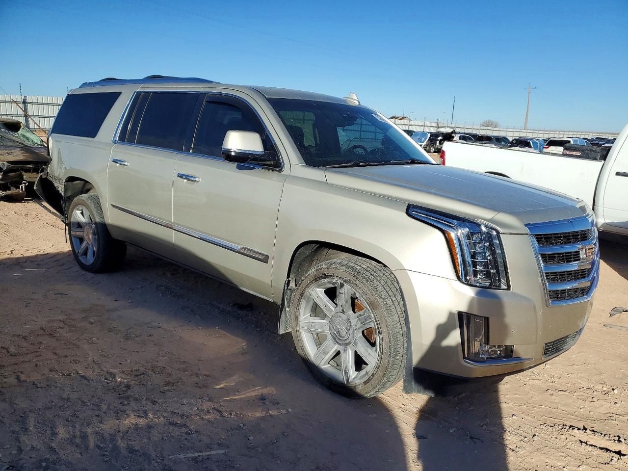 2015 CADILLAC ESCALADE ESV LUXURY photo 4