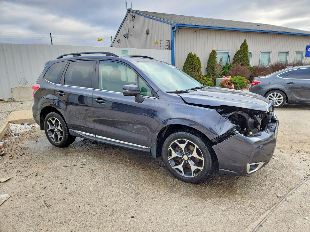 2015 SUBARU FORESTER 2.0XT TOURING photo 4