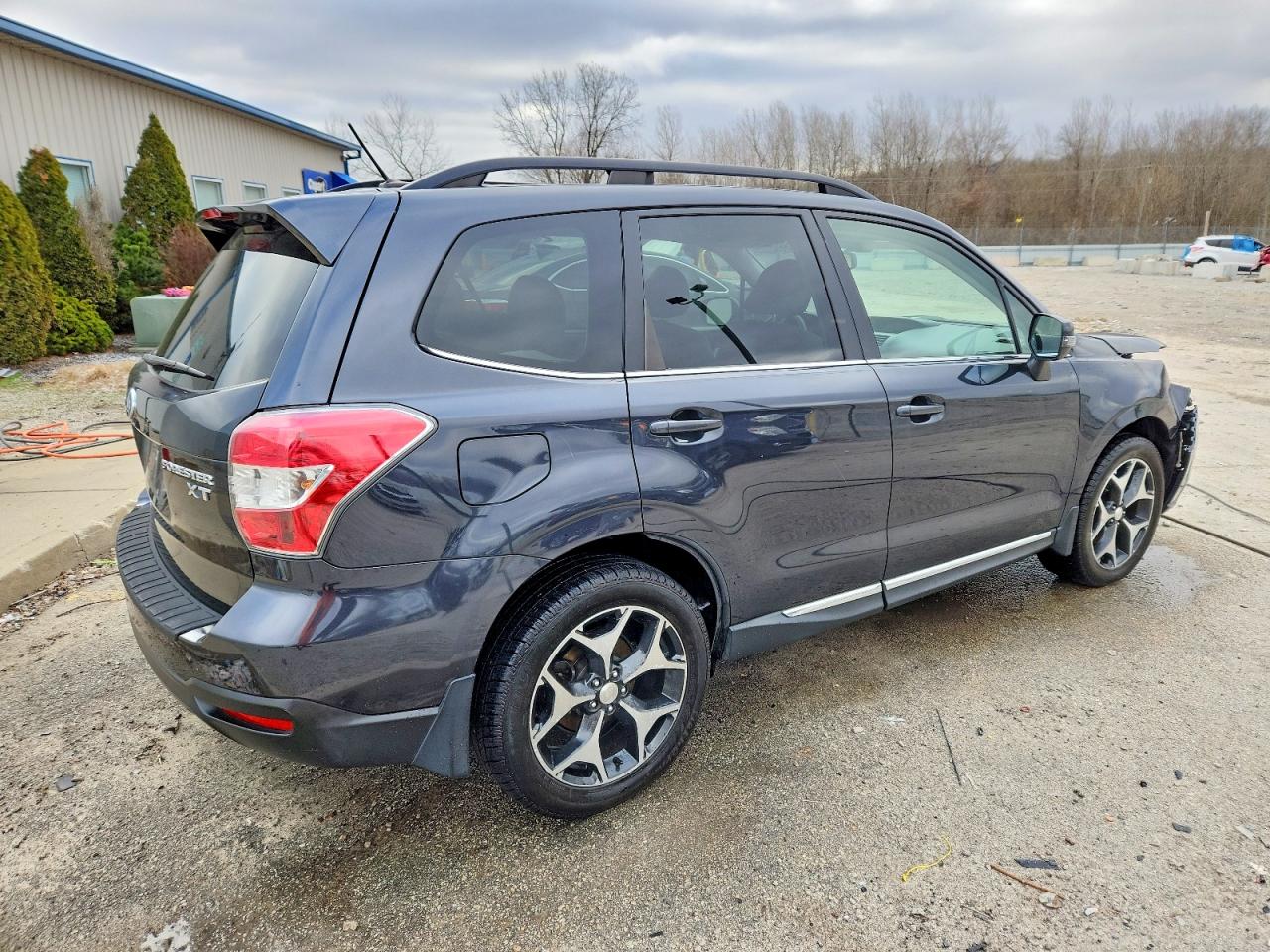2015 SUBARU FORESTER 2.0XT TOURING photo 3