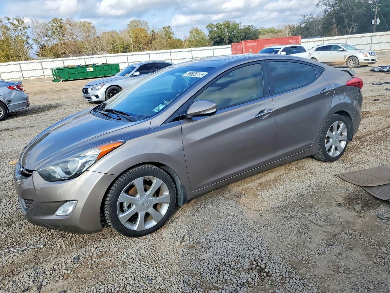 2013 HYUNDAI ELANTRA