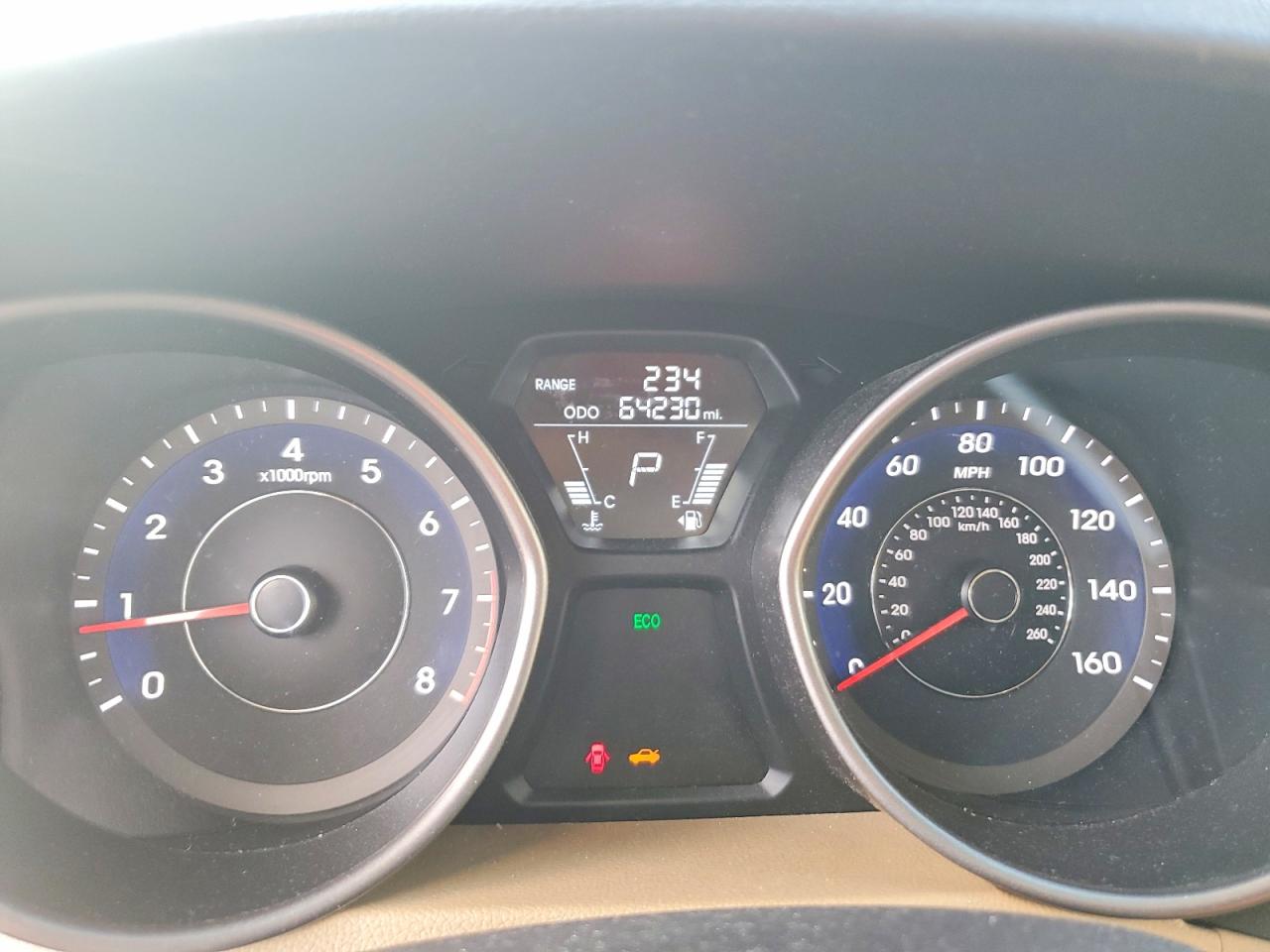 2013 HYUNDAI ELANTRA GLS photo 9