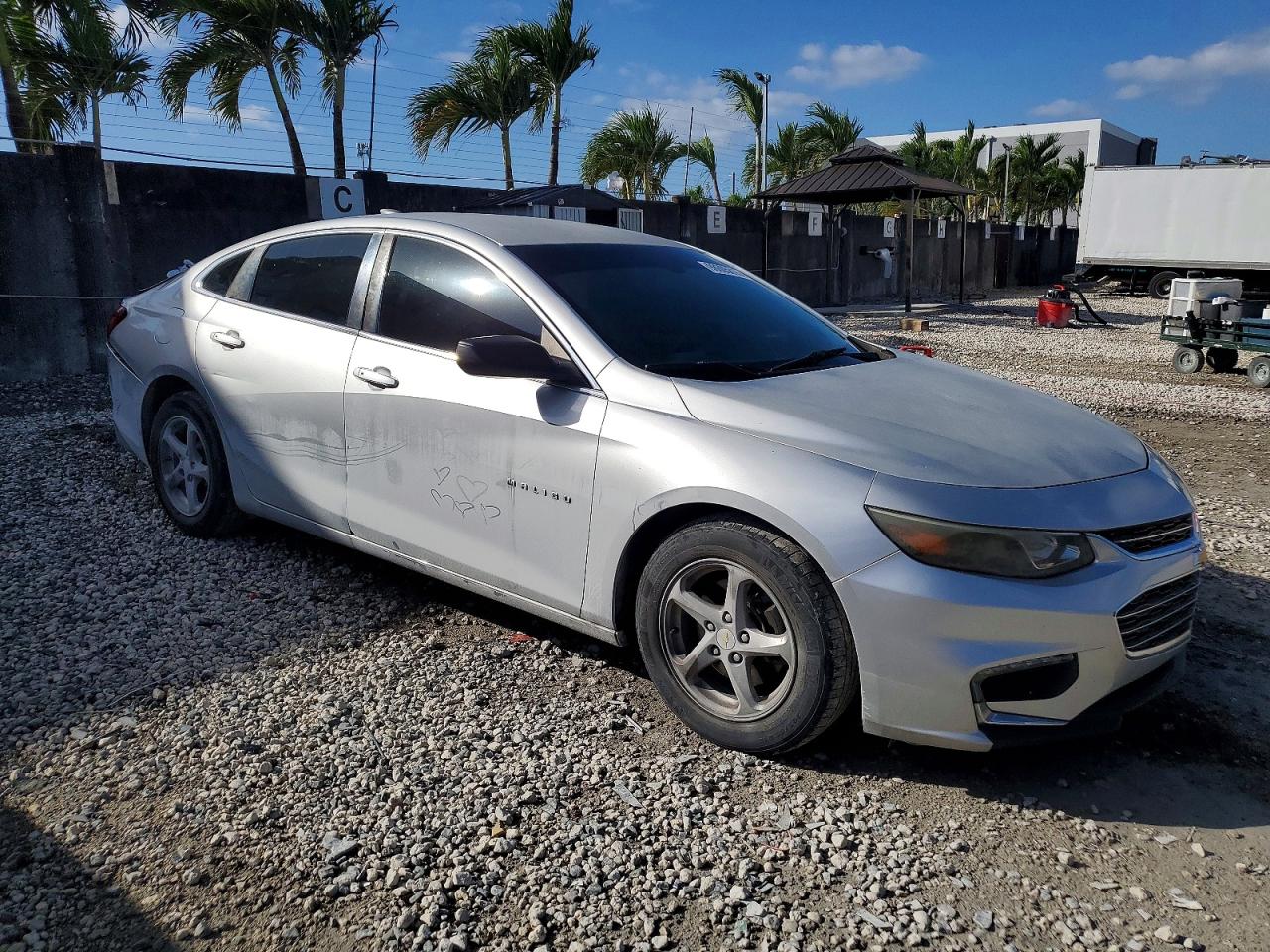 2016 CHEVROLET MALIBU LS photo 4