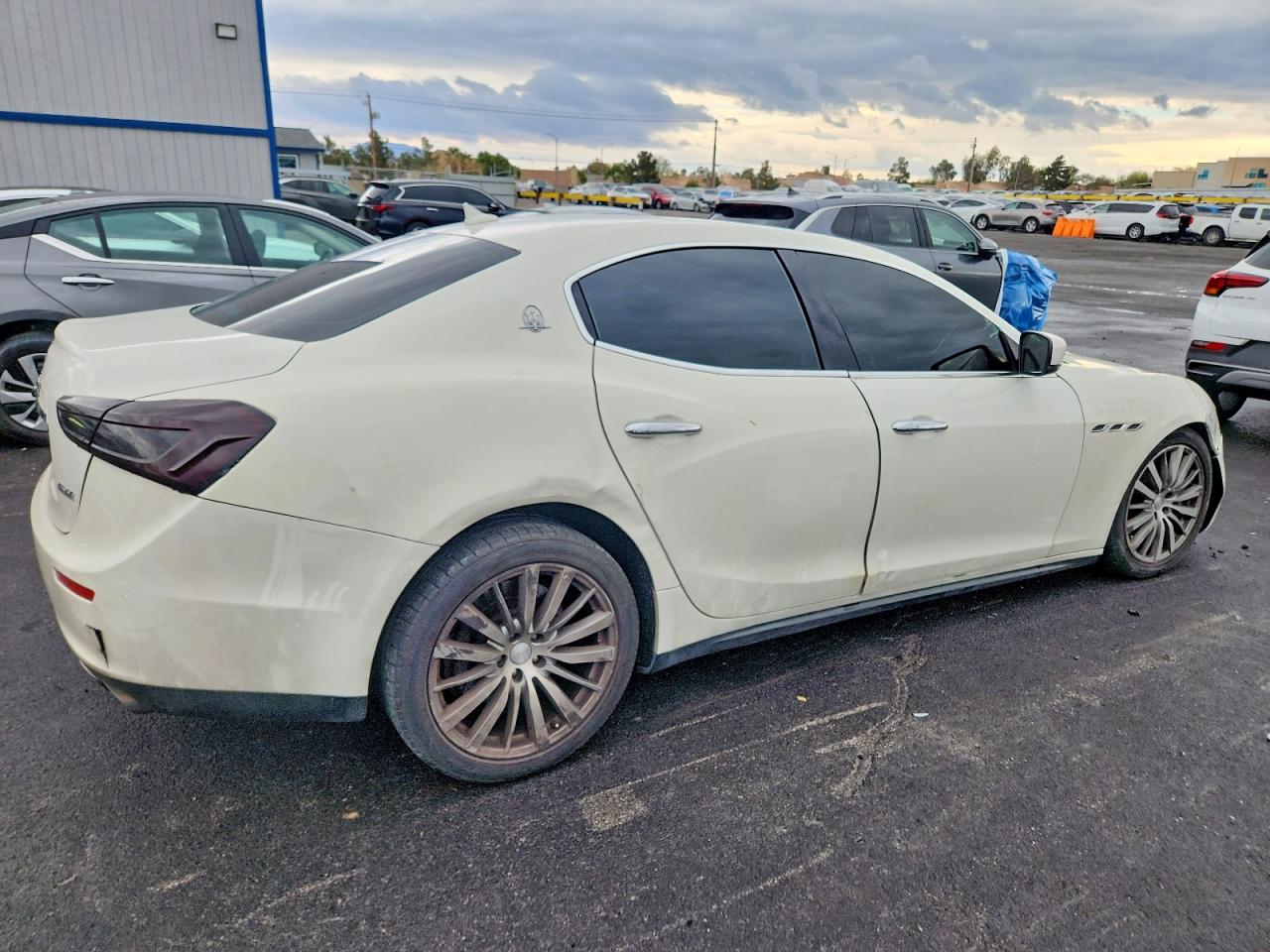2015 MASERATI GHIBLI photo 3