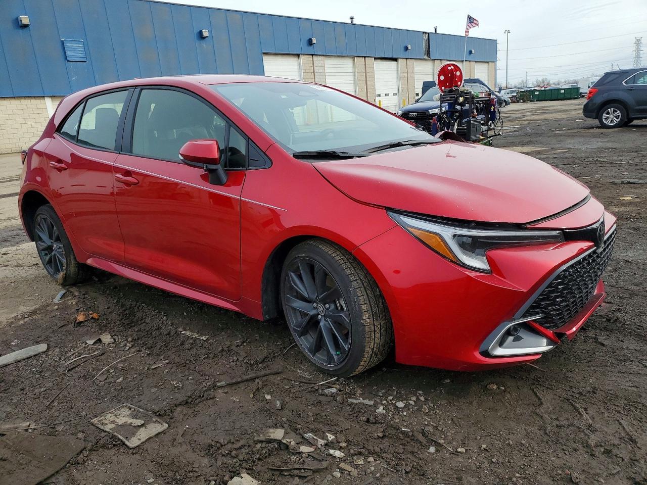 2025 TOYOTA COROLLA XSE photo 4