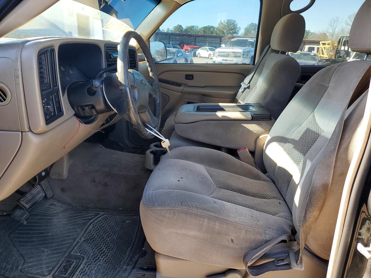 2005 CHEVROLET SILVERADO C1500 photo 7