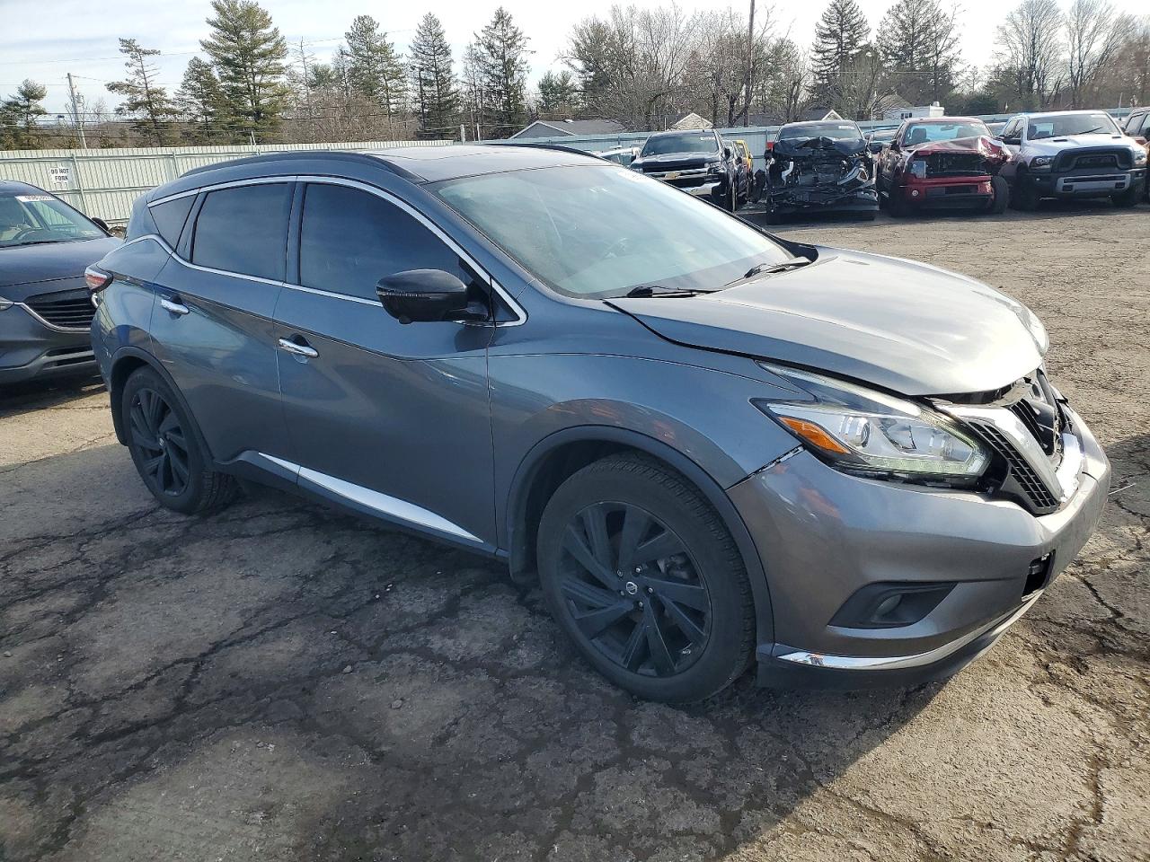 2017 NISSAN MURANO S photo 4