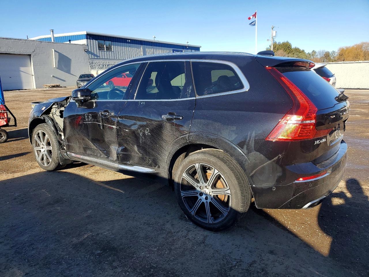 2019 VOLVO XC60 T6 INSCRIPTION photo 2