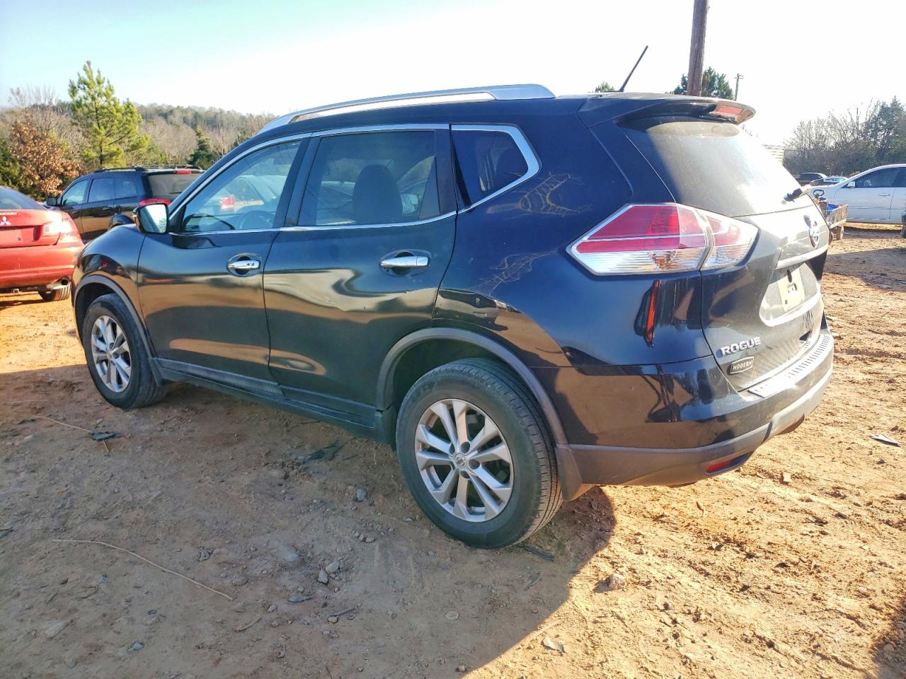 2016 NISSAN ROGUE S photo 2