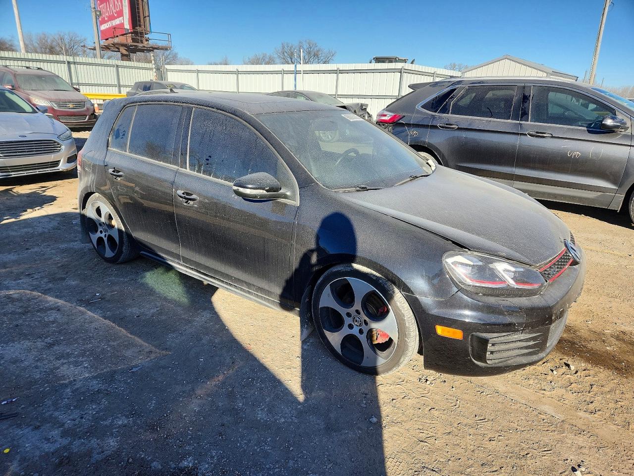 2012 VOLKSWAGEN GTI photo 4