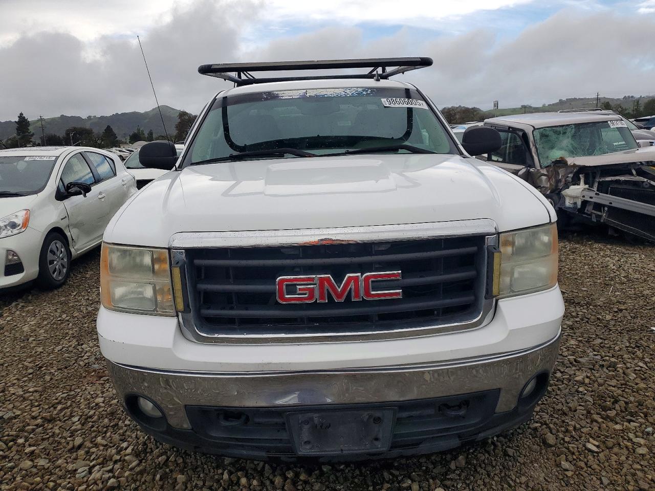 2008 GMC SIERRA C1500 photo 5