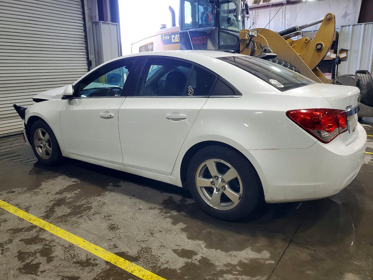 2013 CHEVROLET CRUZE LT photo 2