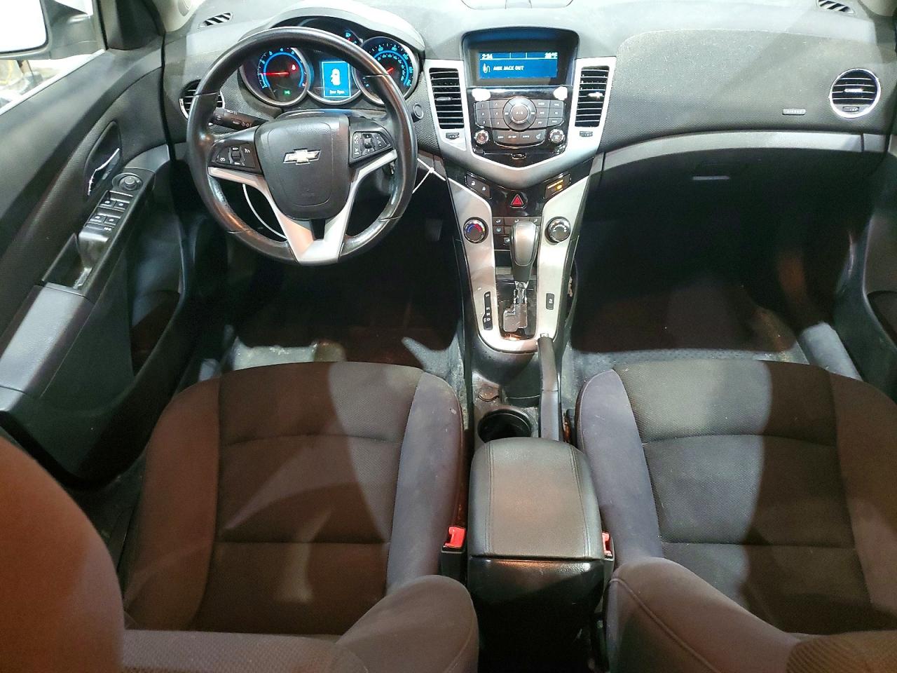 2013 CHEVROLET CRUZE LT photo 8