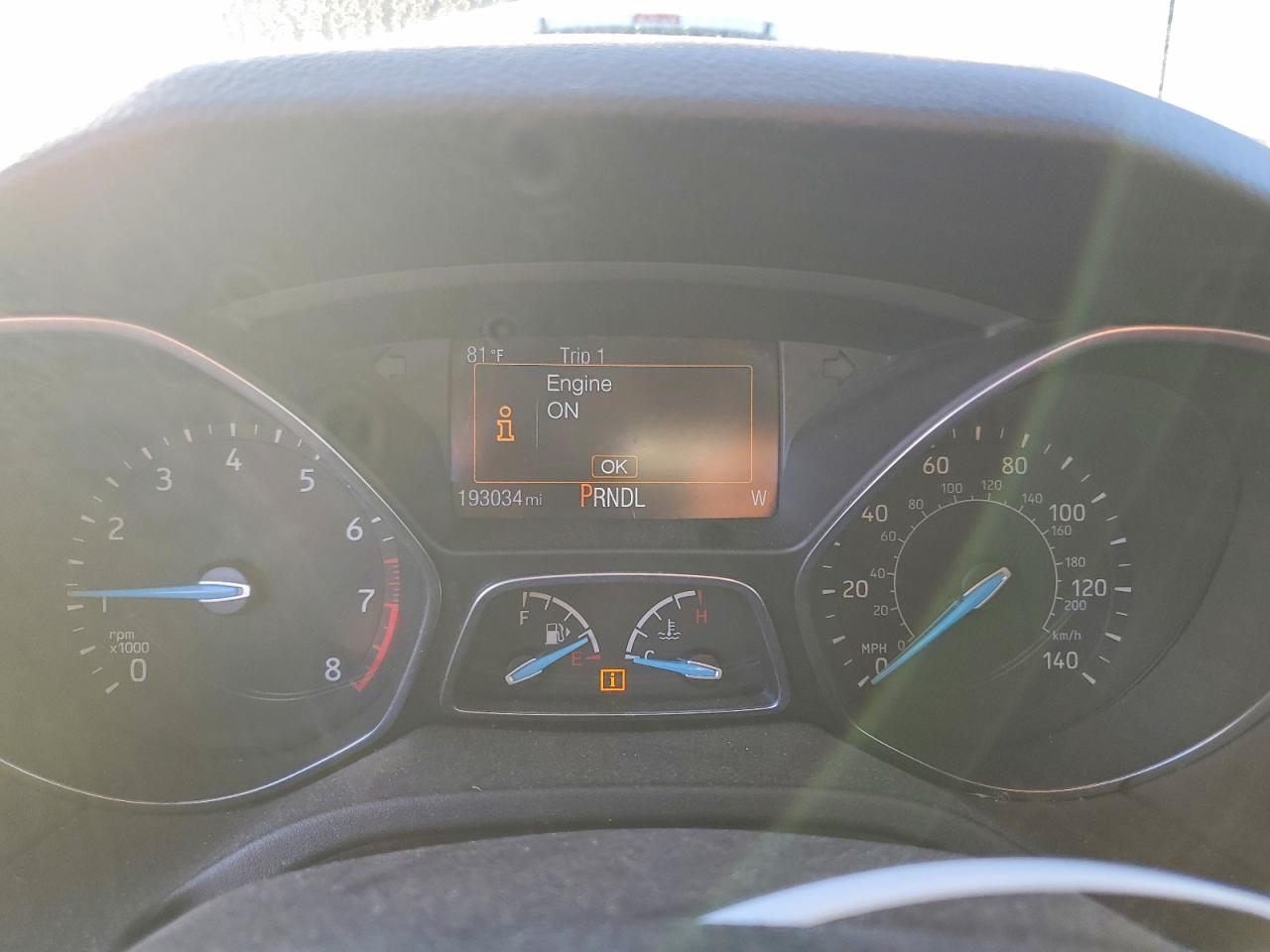 2015 FORD FOCUS SE photo 9