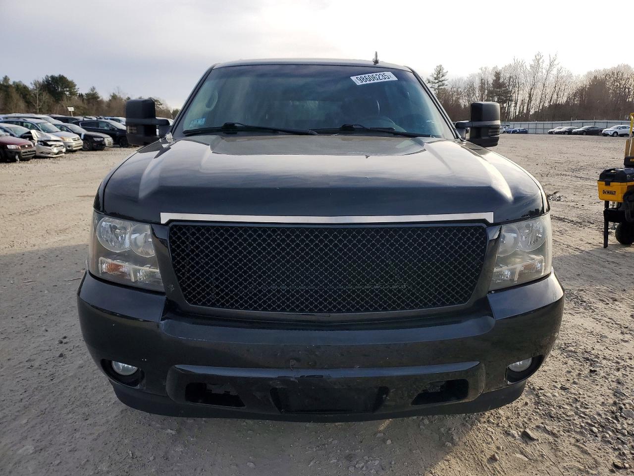 2013 CHEVROLET SUBURBAN K1500 LT photo 13