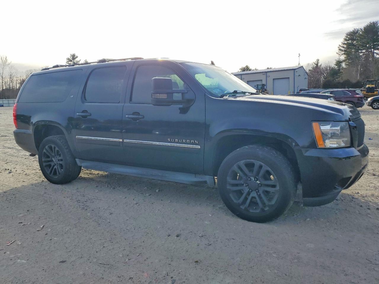 2013 CHEVROLET SUBURBAN K1500 LT photo 10