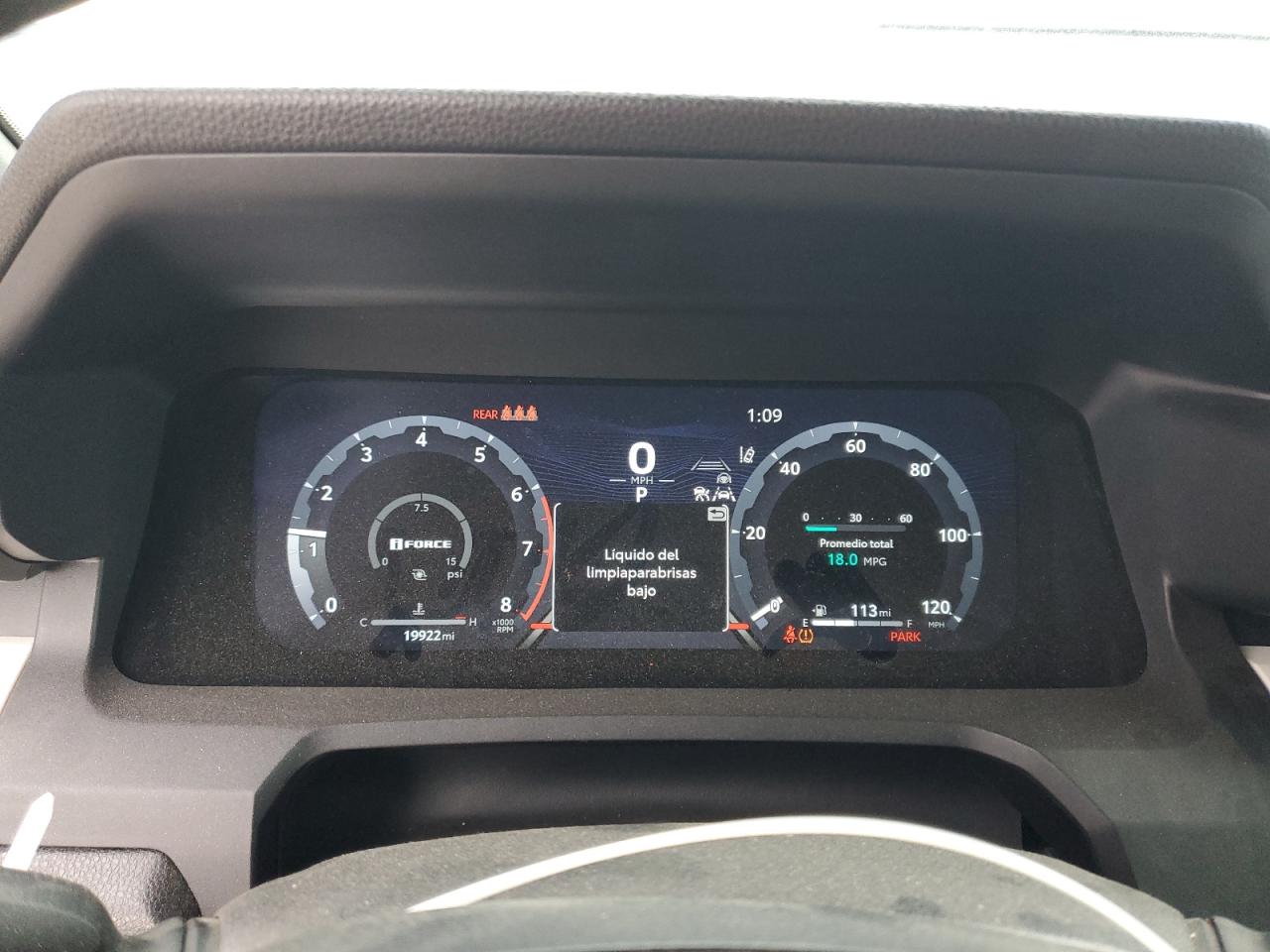 2024 TOYOTA TACOMA DOUBLE CAB photo 9