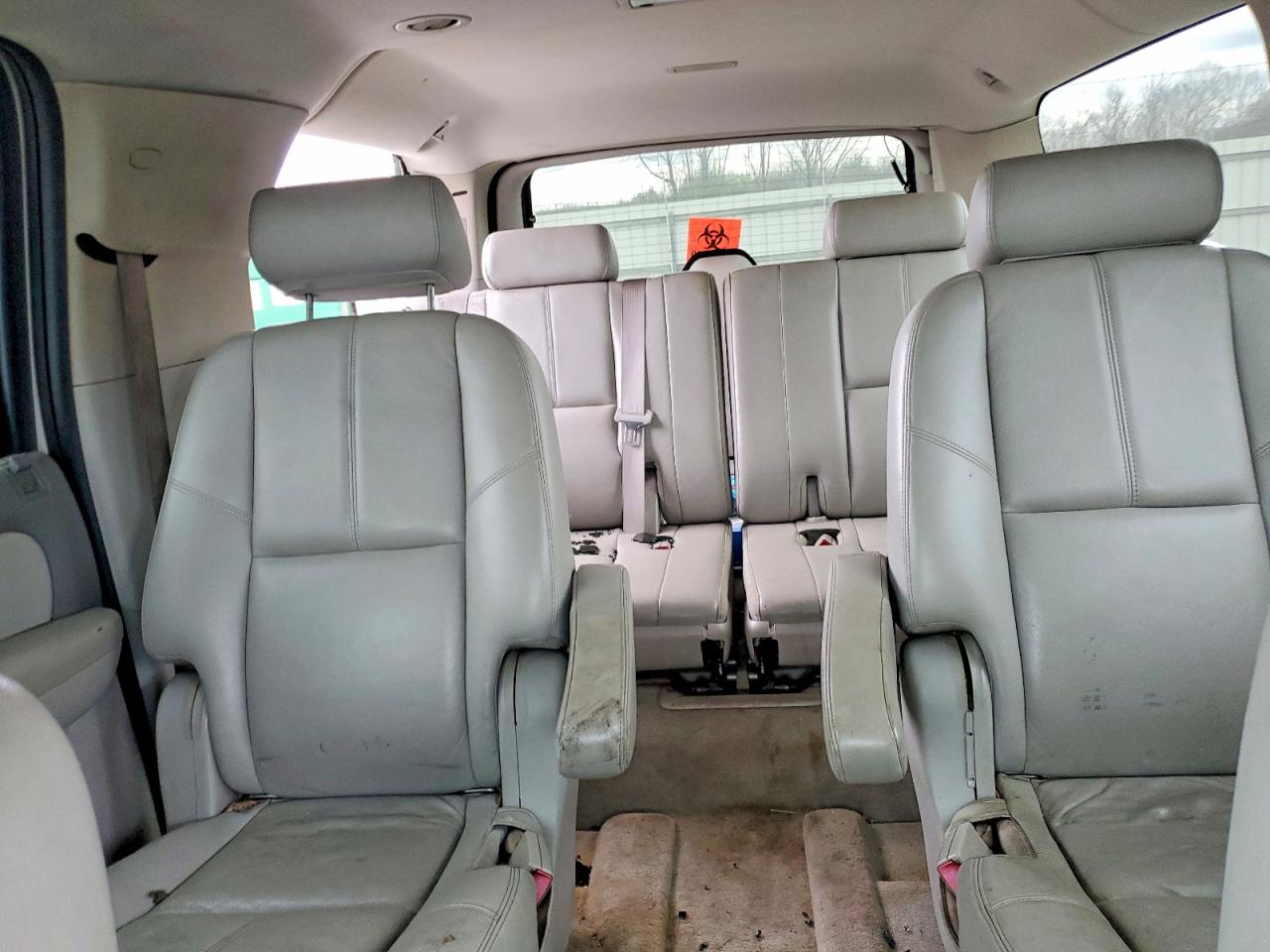 2008 CHEVROLET SUBURBAN C1500 LS photo 10