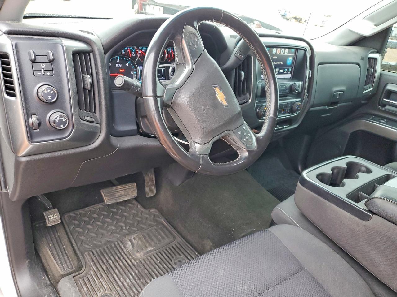 2018 CHEVROLET SILVERADO K3500 LT photo 8