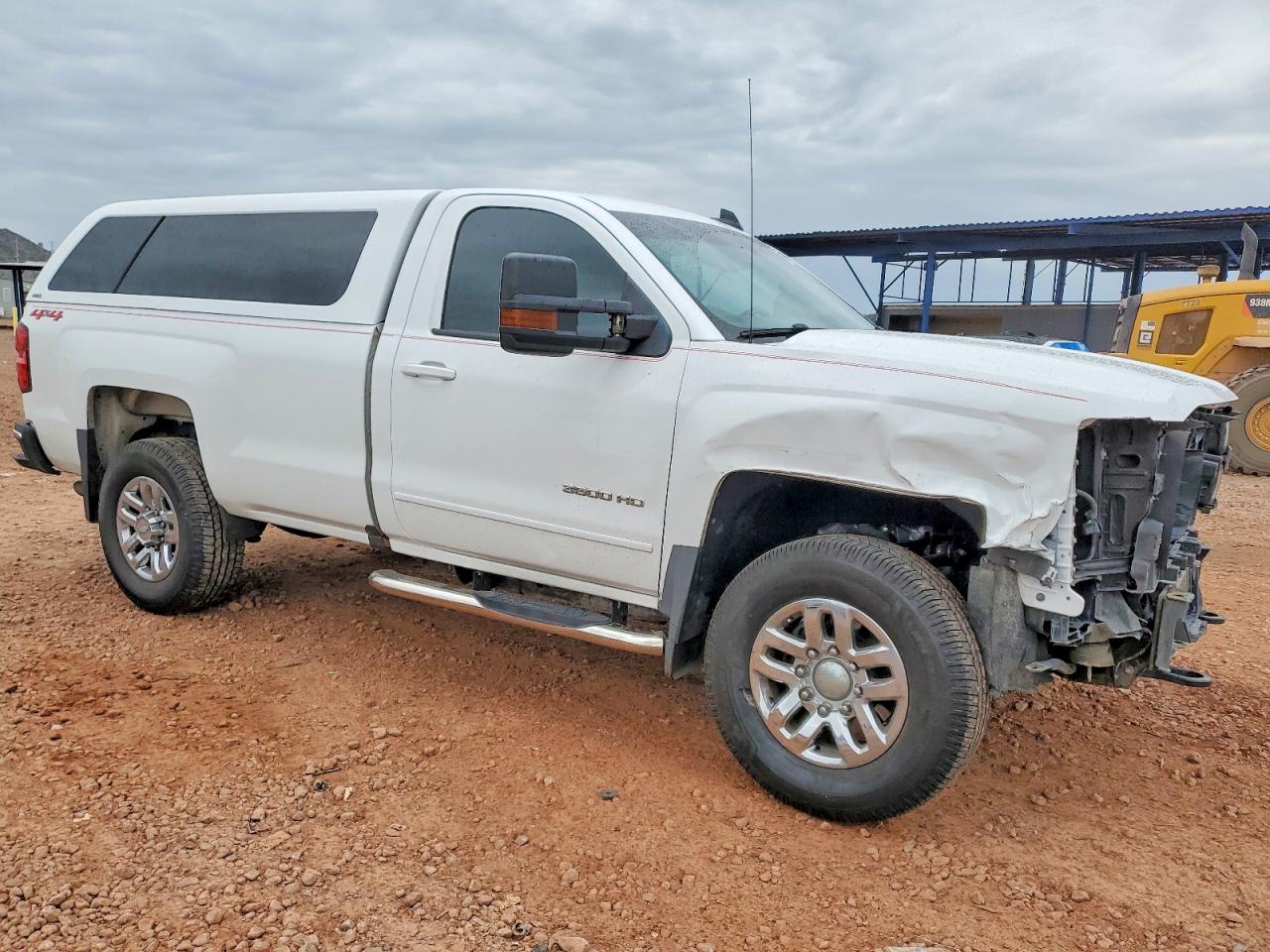 2018 CHEVROLET SILVERADO K3500 LT photo 4