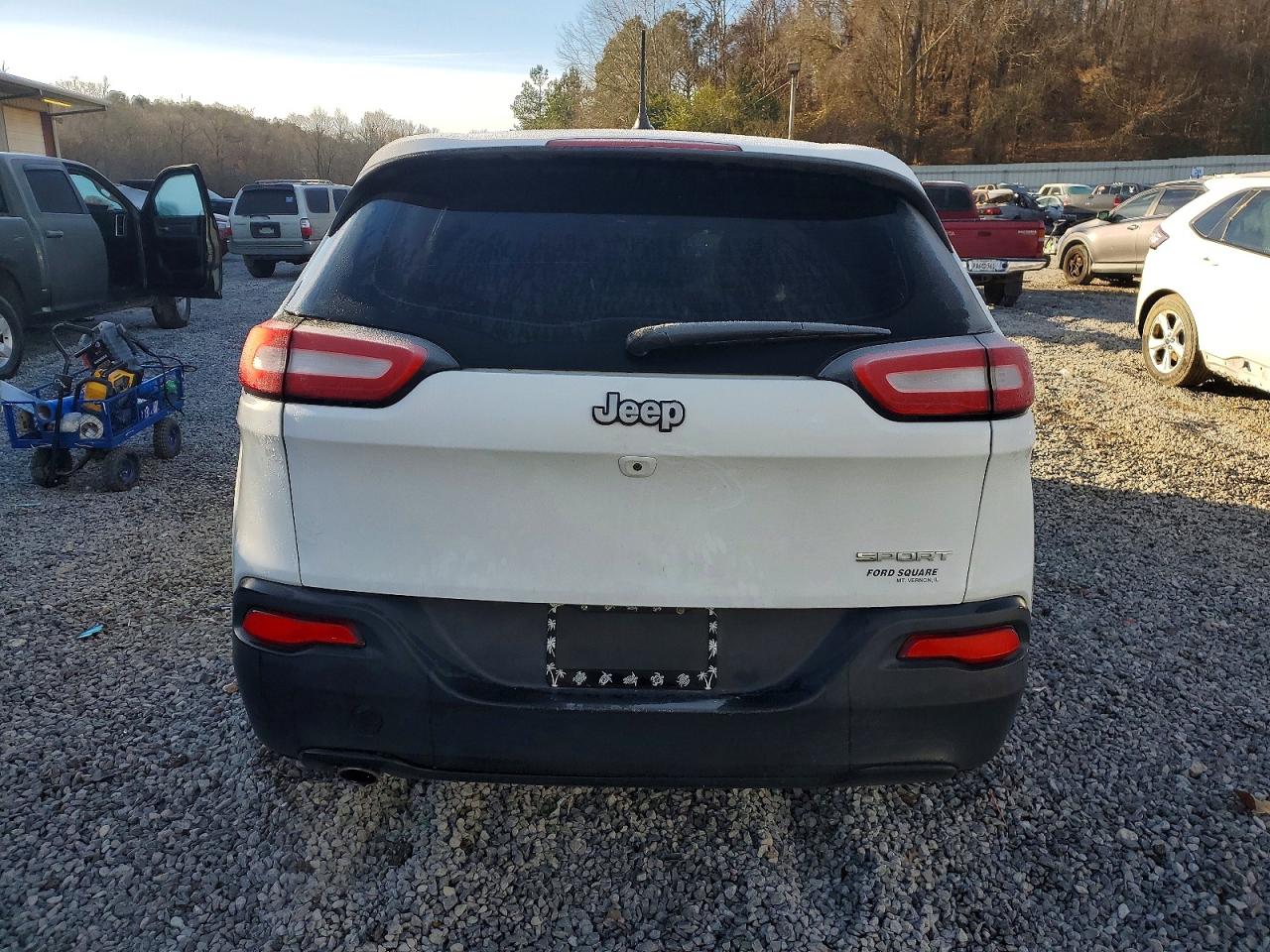 2016 JEEP CHEROKEE SPORT photo 6