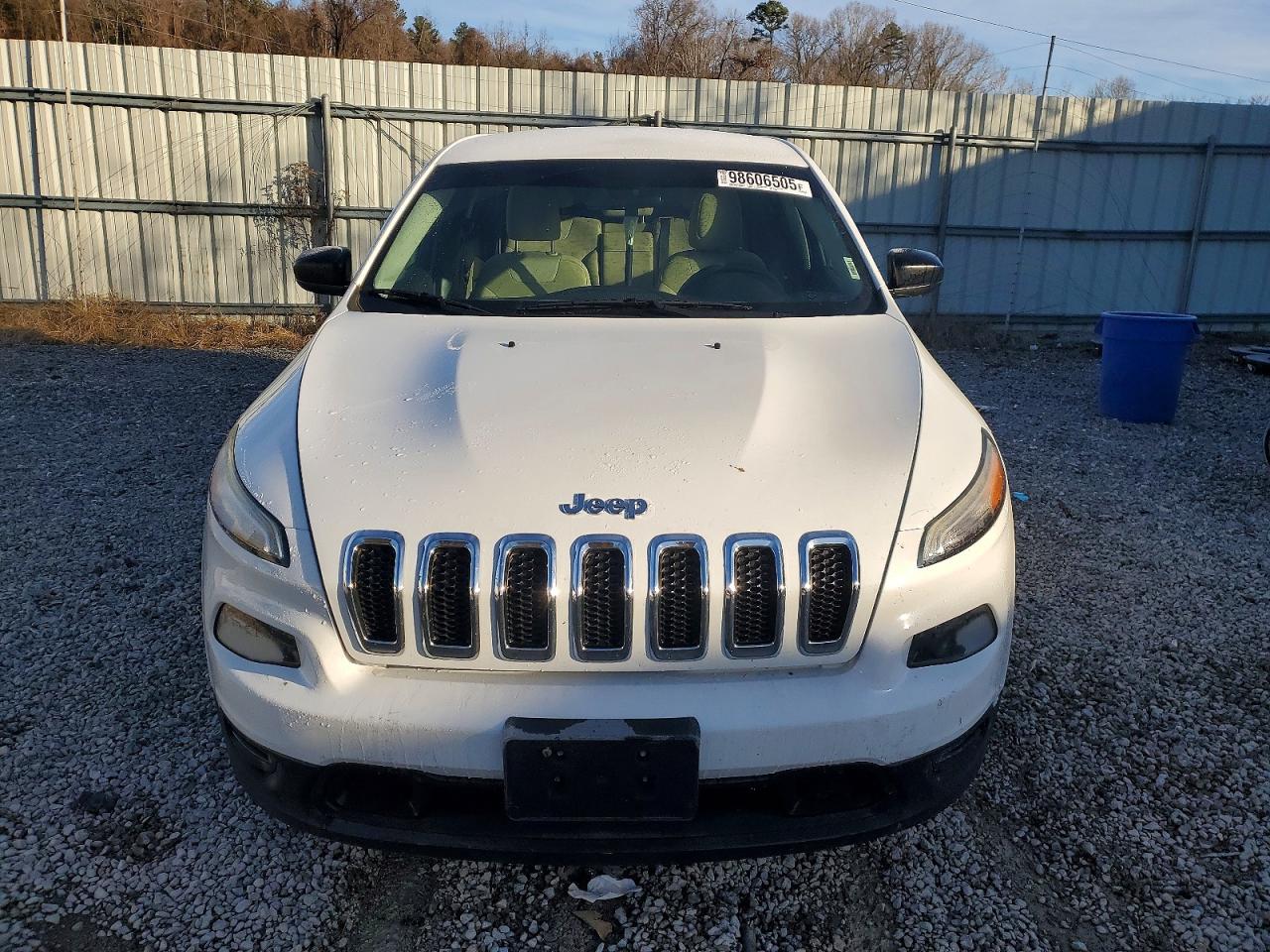 2016 JEEP CHEROKEE SPORT photo 5