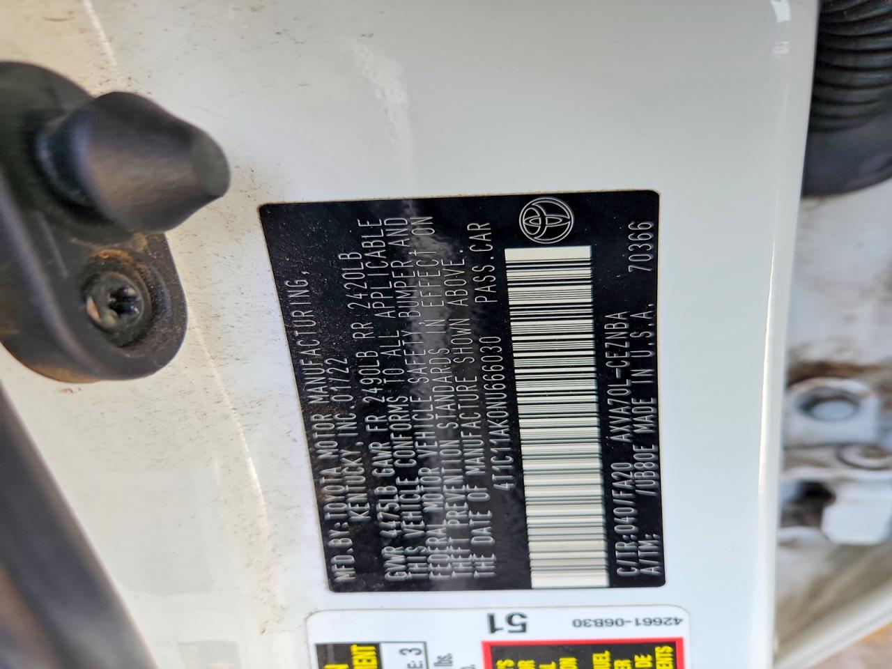 2022 TOYOTA CAMRY LE photo 12