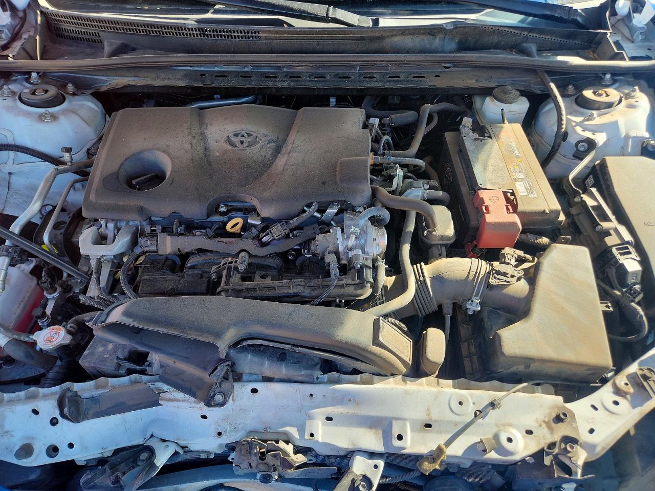 2022 TOYOTA CAMRY LE photo 11