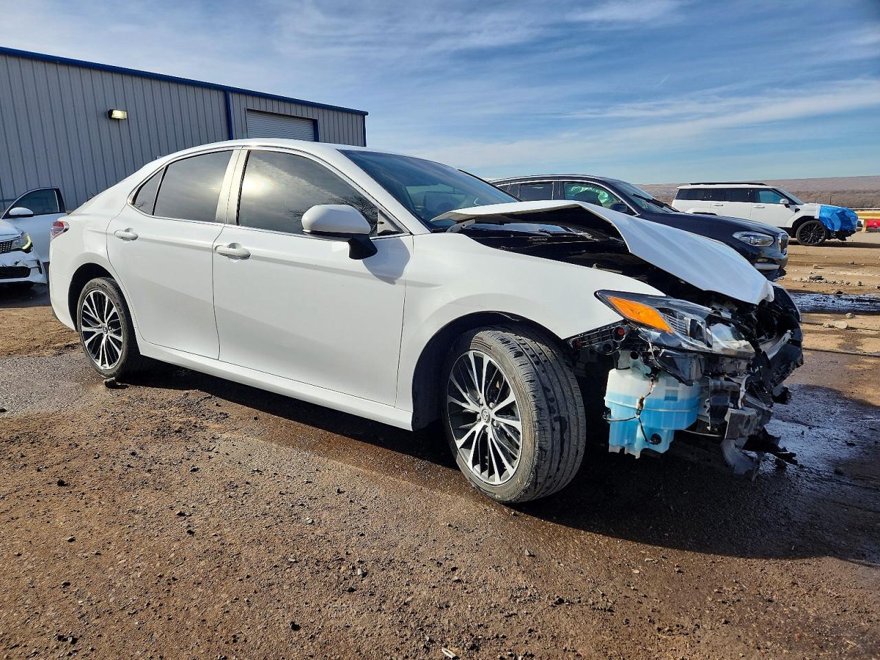 2022 TOYOTA CAMRY LE photo 4