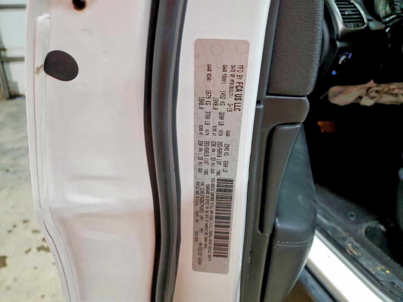 2019 JEEP GRAND CHEROKEE LAREDO photo 13