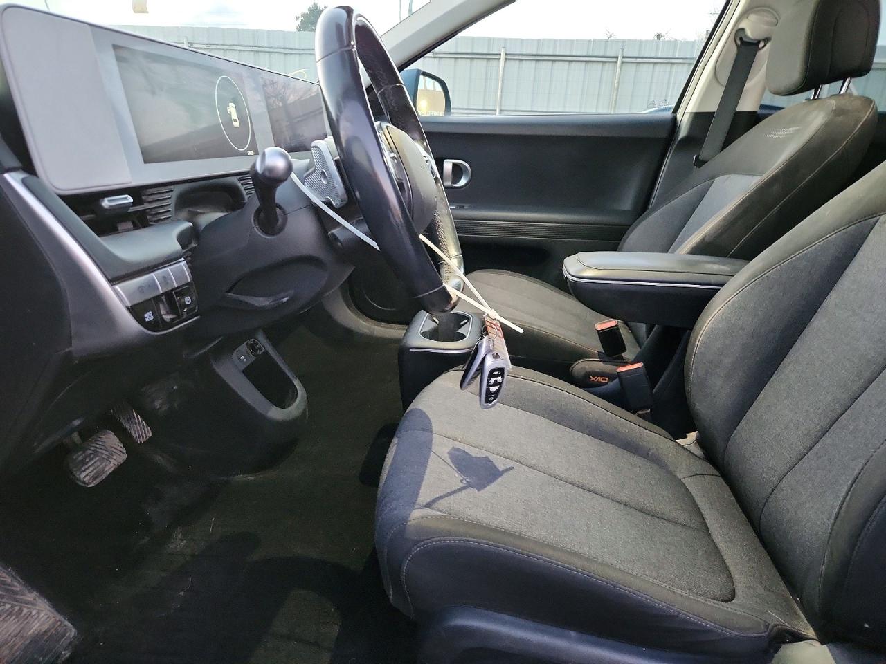 2023 HYUNDAI IONIQ 5 SE photo 7