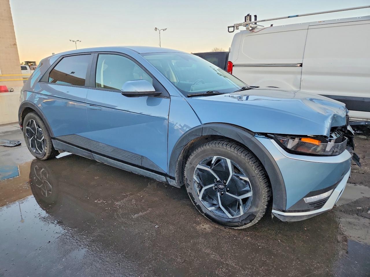 2023 HYUNDAI IONIQ 5 SE photo 4