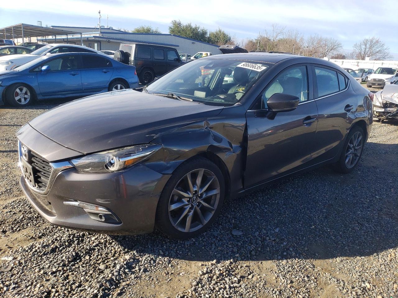 2018 MAZDA 3