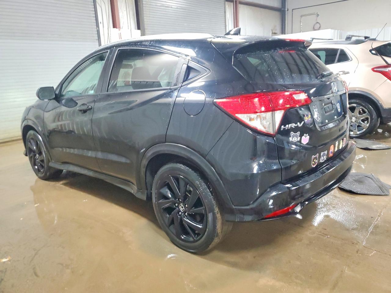 2021 HONDA HR-V SPORT photo 2