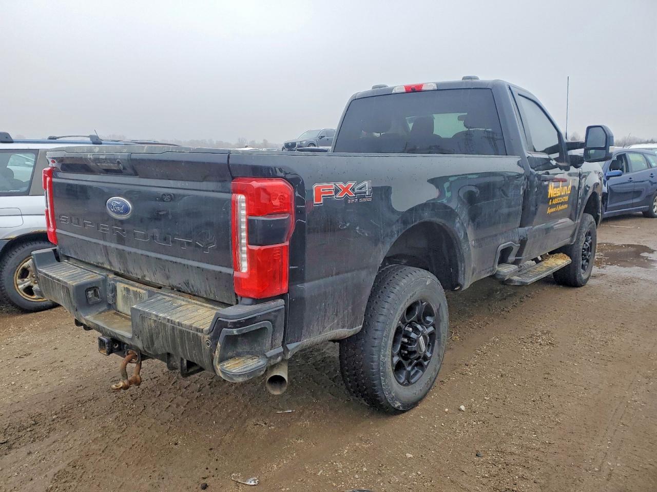 2023 FORD F350 SUPER DUTY photo 3