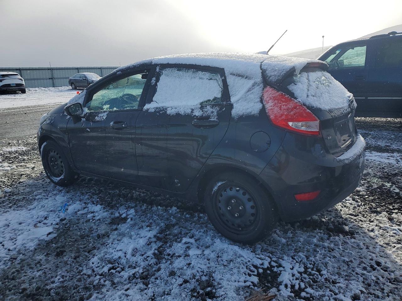 2012 FORD FIESTA SE photo 3