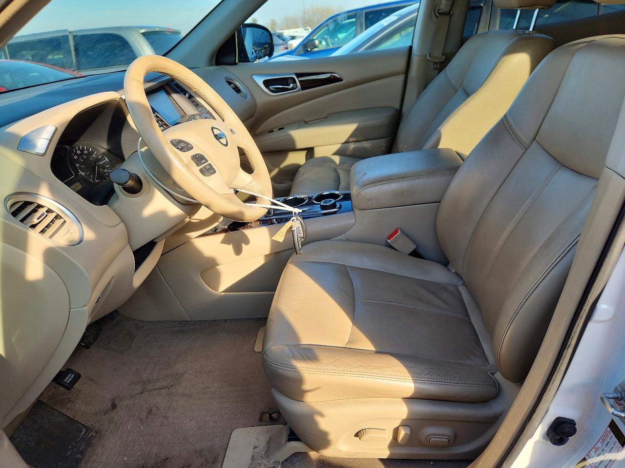 2013 NISSAN PATHFINDER S photo 19