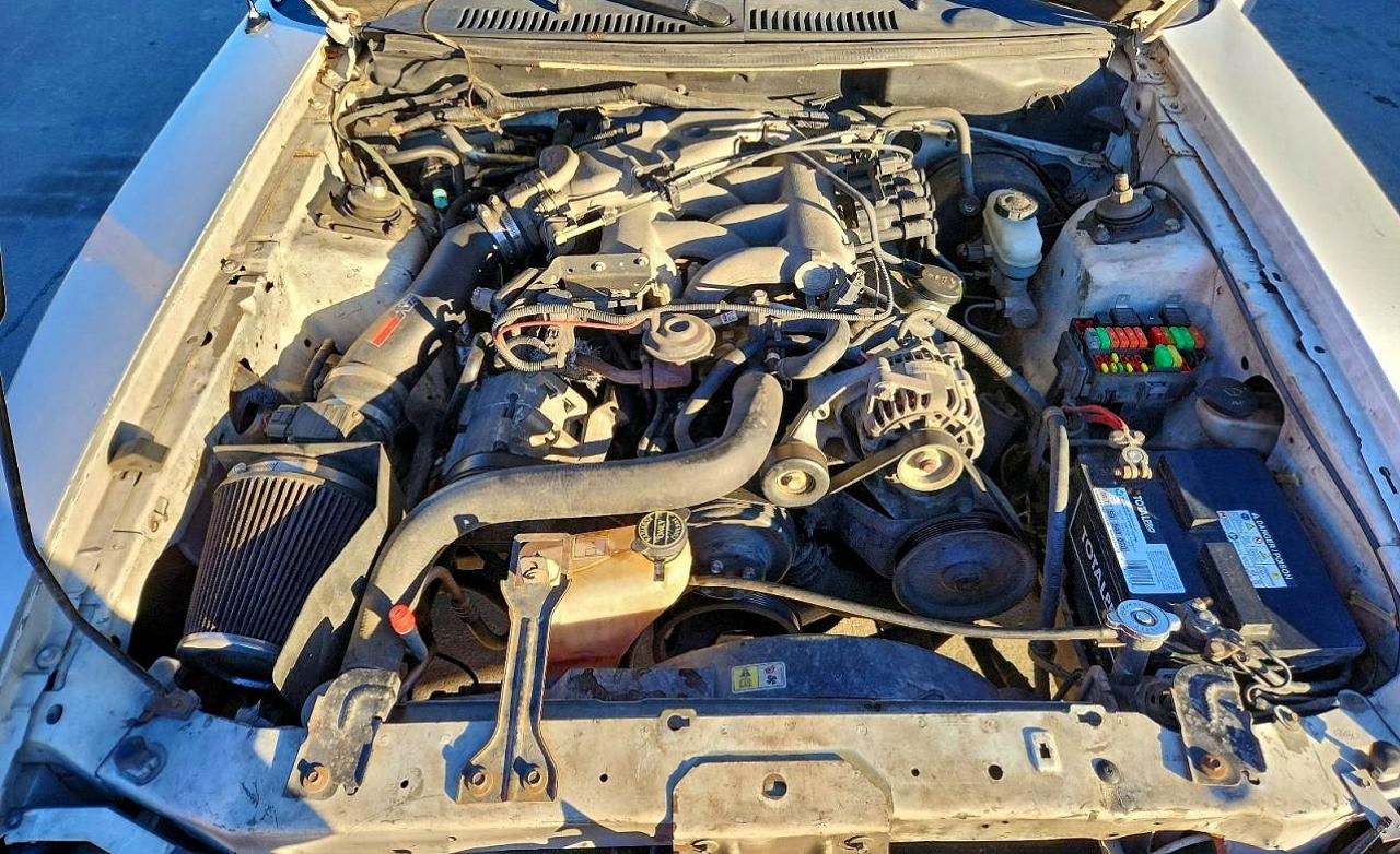 2004 FORD MUSTANG photo 11