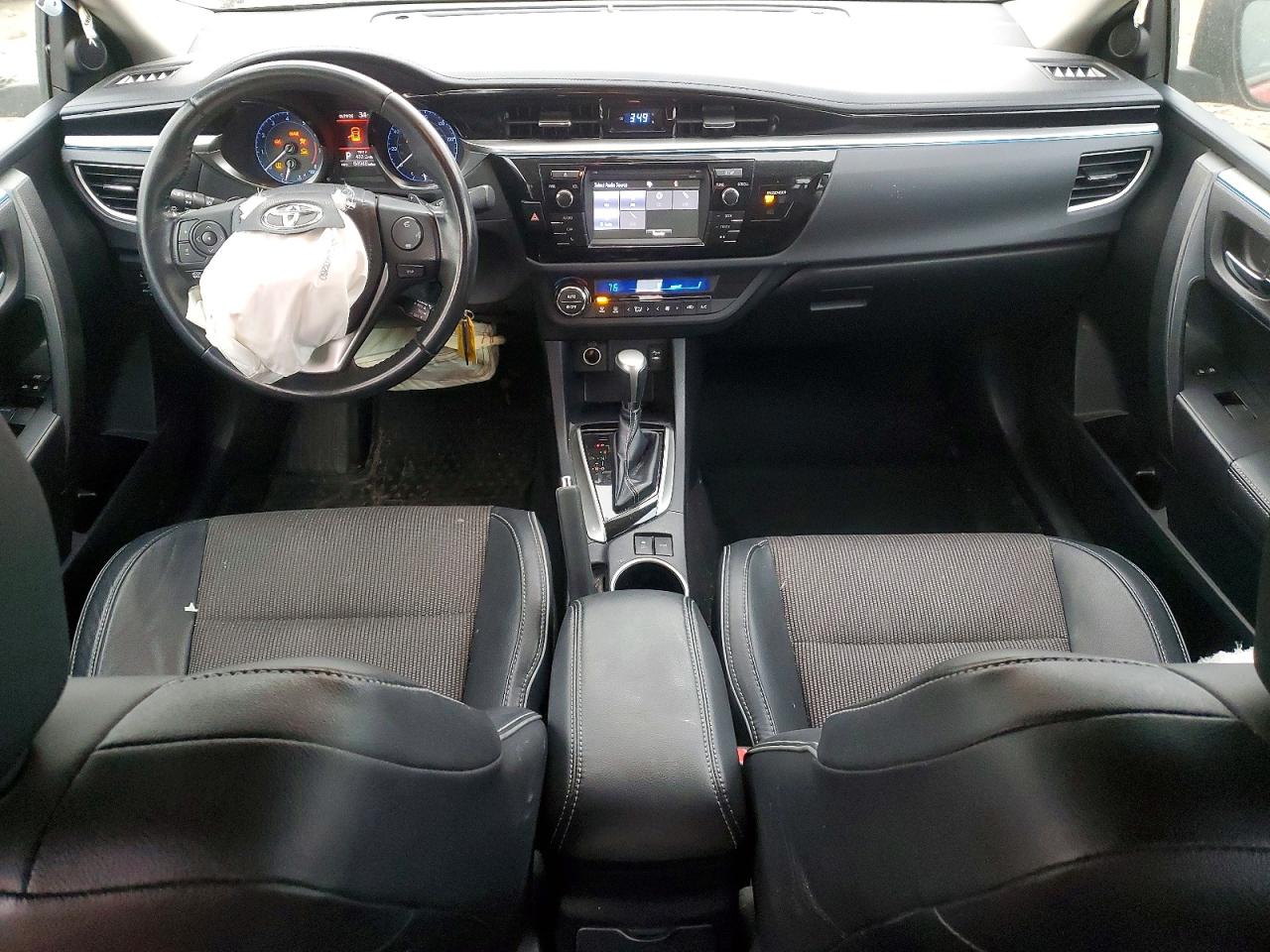 2014 TOYOTA COROLLA L photo 8