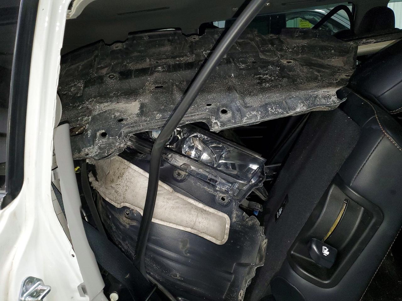 2018 TOYOTA HIGHLANDER SE photo 13