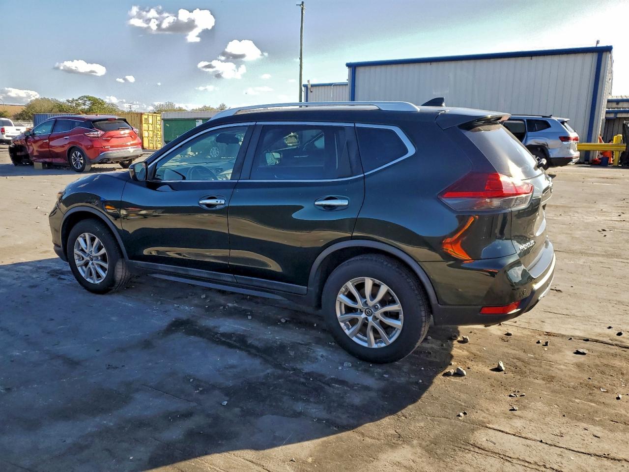 2020 NISSAN ROGUE S photo 2