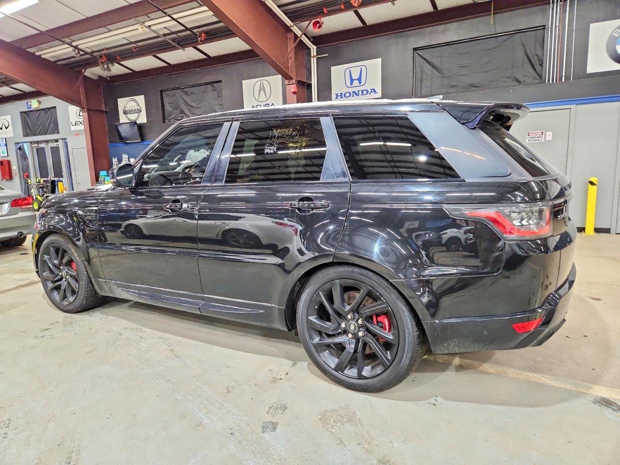 2018 LAND ROVER RANGE ROVER SPORT HSE DYNAMIC photo 2
