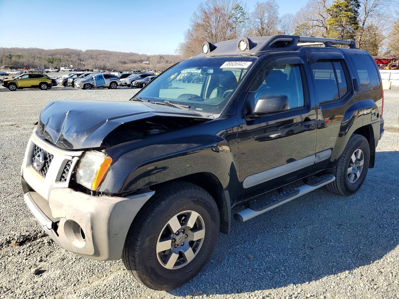 2011 NISSAN XTERRA