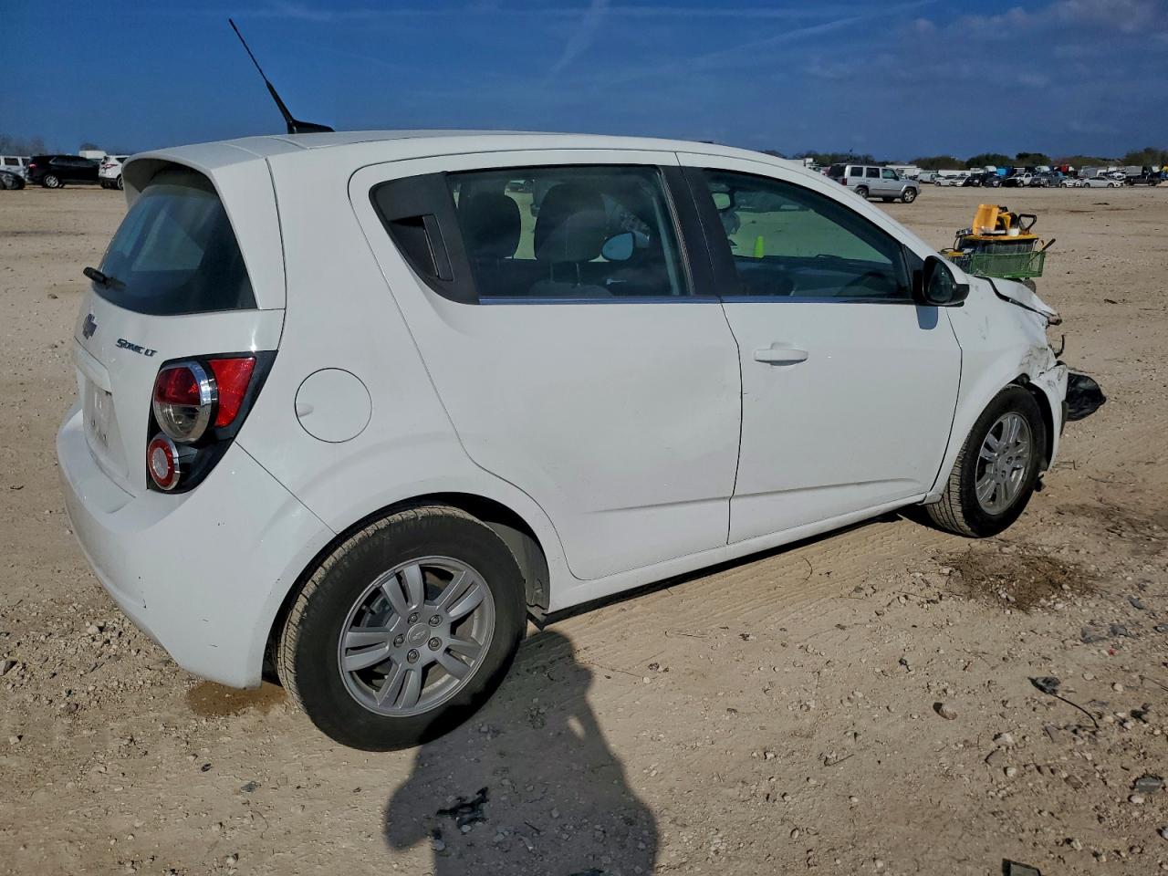 2014 CHEVROLET SONIC LT photo 3